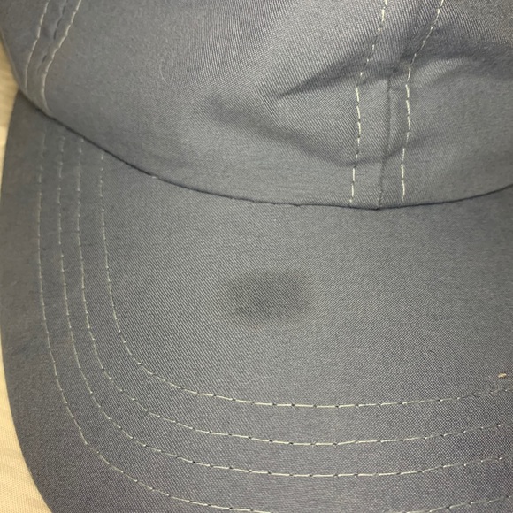 FABLETICS THE RUNNING CAP II - Picture 4 of 4